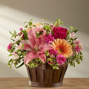 Denville Florist | Lily Basket